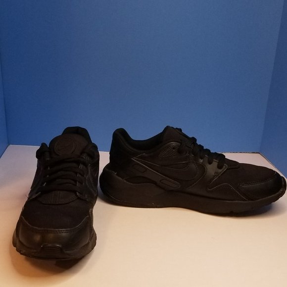 ld victory sneakers